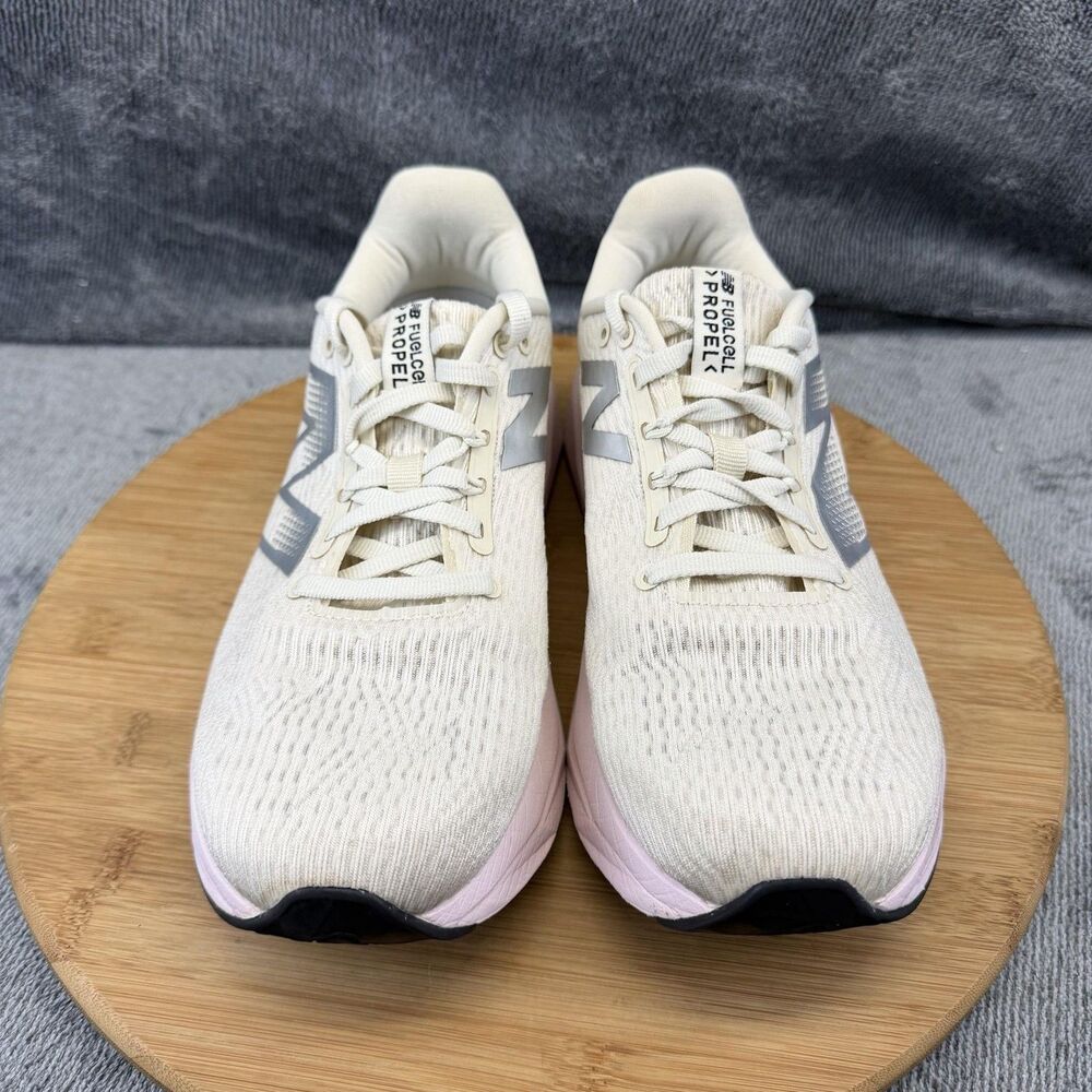 New Balance FuelCell Propel V4 Shoes Womens Size 8 Beige Pink Sneakers WFCFPRC6 - Picture 3 of 11